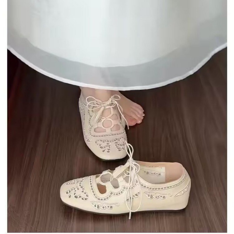French Lace-Up 2026 Spring Squ - Women'S Fashion Spring Summer 2026 recensione e prezzo