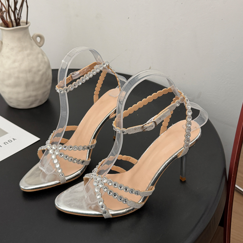 2026 Spring/Summer New Water D - Women'S Fashion Spring Summer 2026 recensione e prezzo