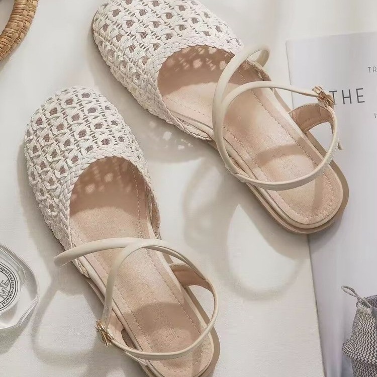 French-style Closed-toe Sandal - Women Fashion Outfits recensione e prezzo