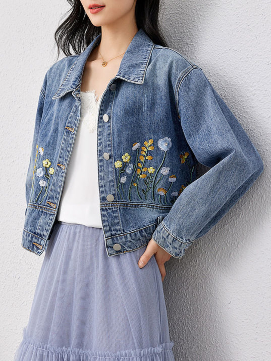 Floral Embroidered Denim Short - Women Fashion Jeans Top recensione e prezzo