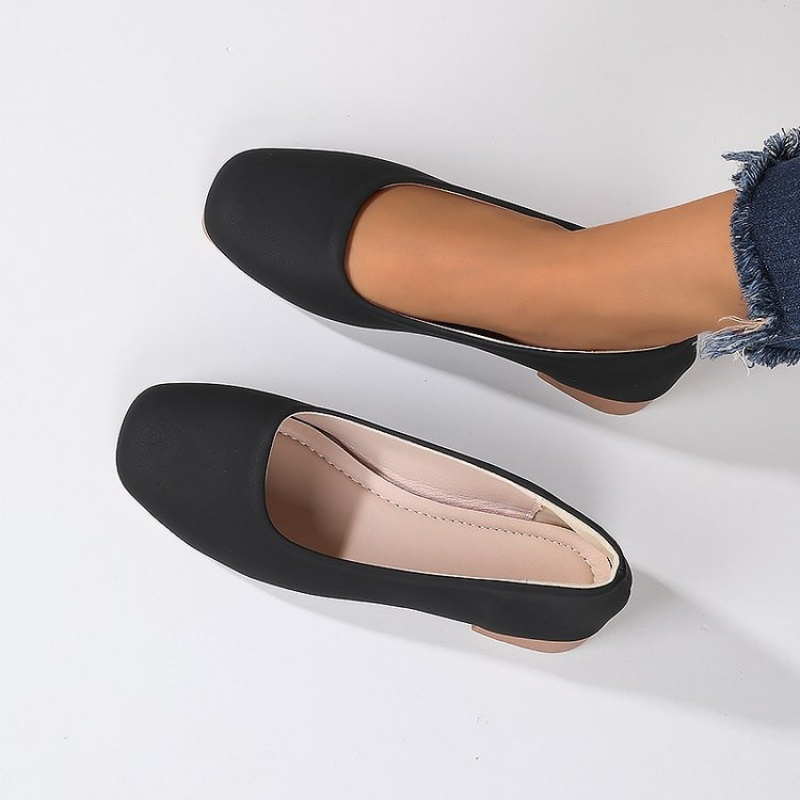 Soft Leather Round Toe Slip-On - Women'S Fashion Shoes recensione e prezzo