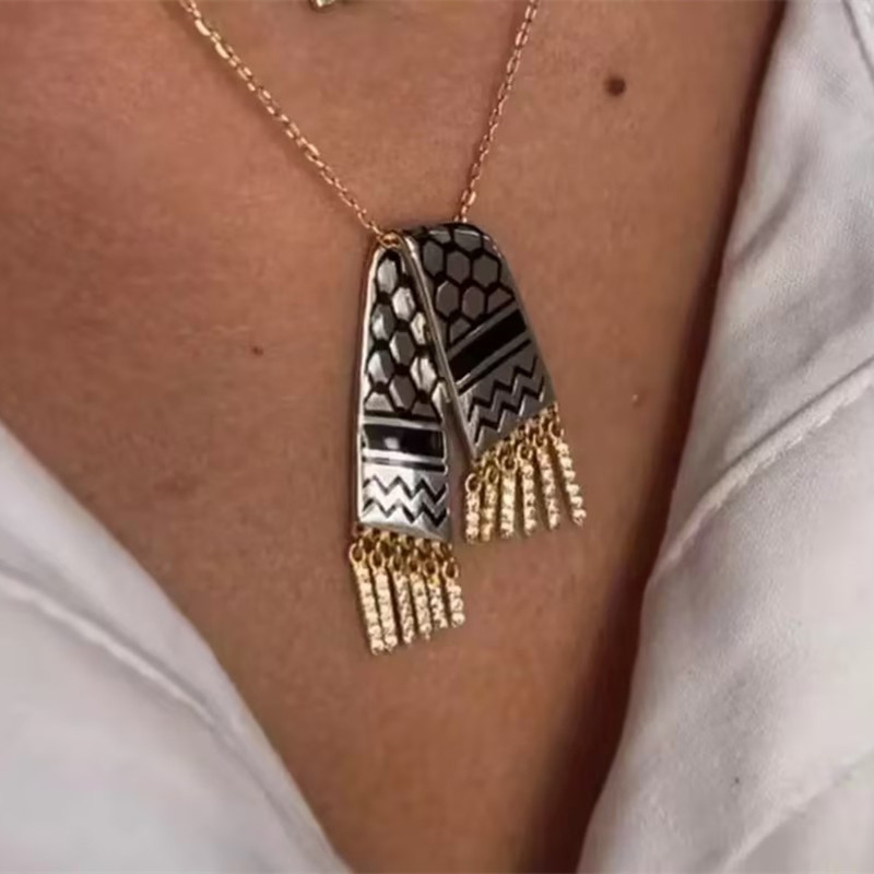 Stainless Steel Scarf Shape Zi - Women Fashion Qatar recensione e prezzo