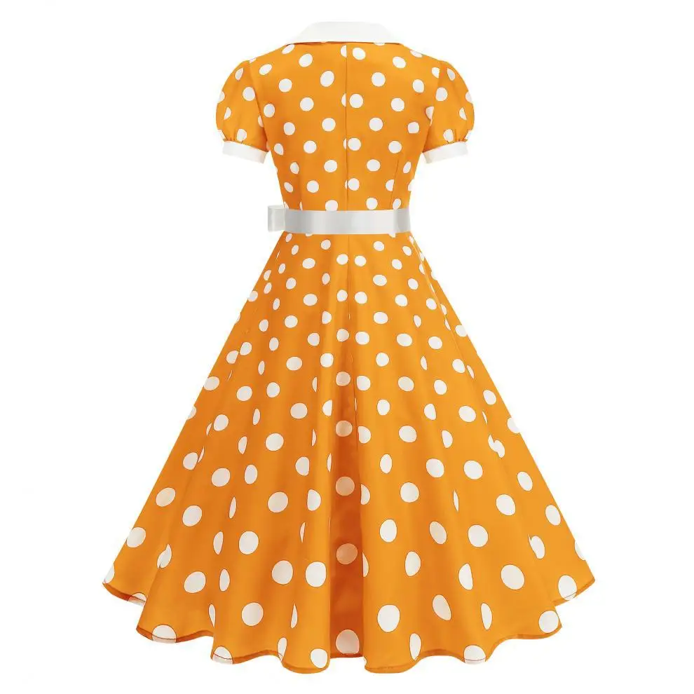 Vintage Polka Dot Summer Dress - Women'S Fashion Of The 60S recensione e prezzo