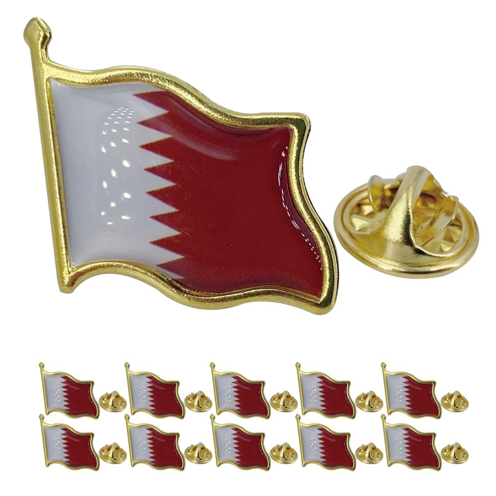 Qatar Flag Lapel Pin - Enamel  - Women Fashion Qatar recensione e prezzo