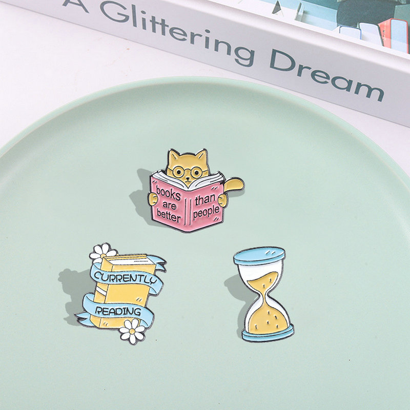 Book Enamel Pins Book Quote Ba - Women Fashion Quotes recensione e prezzo